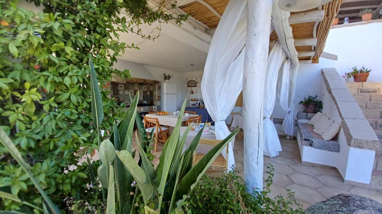 Bed and Breakfast Li Petri Manni Ольбія Екстер'єр фото