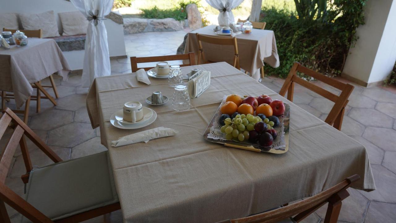 Bed and Breakfast Li Petri Manni Ольбія Екстер'єр фото